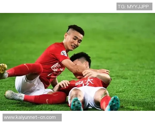 恒大与国安激战正酣文字直播全程回顾精彩瞬间与战术分析